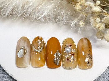 ネイルルームシャイン/