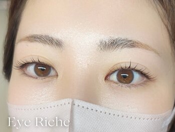 アイリッシュ 松山の写真/『さりげなく、でも印象的に。上品ナチュラルなまつ毛で、魅せる目元に。』まつエク/パーマ/アイブロウ