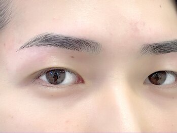 ベリル(BeryL)/キリッとメンズ眉毛