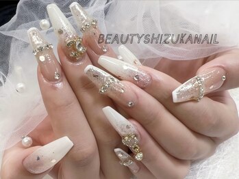 ビューティー静(Beauty静)の写真/【モチの良さに定評有◎】1本～長さだしOK!自爪の形や爪トラブルにとらわれずすらりと伸びた美しい指先に♪