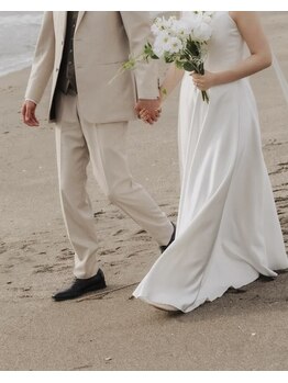 ホワイトニングサロン 福岡天神店の写真/【天神】大切な日をワンランク上の笑顔で一生の思い出に♪真っ白なウェディングドレスに輝く歯をGET☆