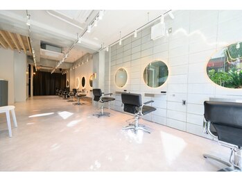 レボアイラッシュ 茅ヶ崎(rebo eyelash)/美容院併設のサロンです！