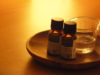 英国式リフレクソロジーアンドアロマテラピー フェリス(FELIZ)の写真/【極上アロマ】今日の貴女に最適な香りをブレンド☆心と身体を解き放つ至福のトリートメント♪ご褒美にも◎