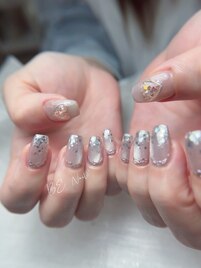 ギラギラネイルです