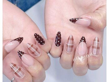 フローラネイルサロン/