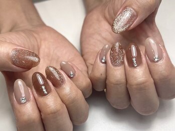 ネイルサロン イズ(NAIL SALON iS)/