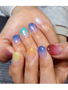 カラフルグラデーションネイル