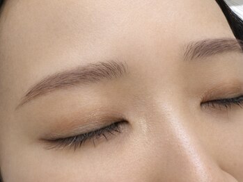 アールプラス 新宿(ar+)/眉毛ワックス　担当:miki