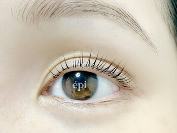 アイビューティー エピ(EyeBeauty epi)/黒ツヤ華やか【マスカラパーマ】