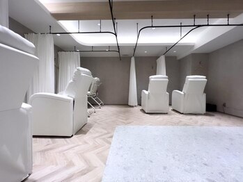 モアナ バイヘッドライト 浦添店(Moana by HEADLIGHT)/店内ご紹介【メイクブース】