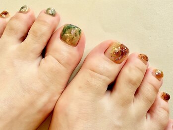 コティ(cotty)の写真/［フットネイルで足元を華やかに］丁寧なケア付き◎パラジェルフット￥9,000～