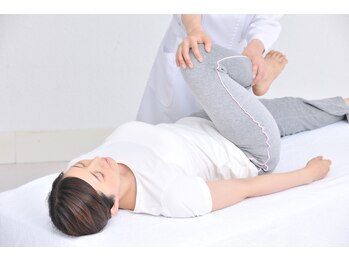 ほぐしや 三条店の写真/三条駅★徒歩3分【フットコース45分￥2800 】ヒール・お仕事上パンパンになった足をスッキリ解消♪ 