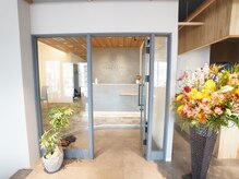 ブルースター/サロン入り口