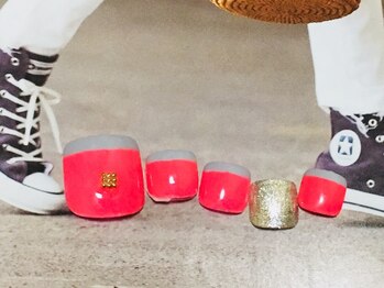 お気軽ビューティエーヴィヒ(Ewig)/4月キャンペーンネイル♪