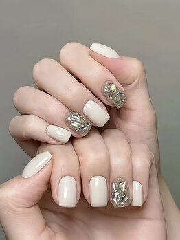 ナイスネイルサロンの写真/＜100種類から選べるアート定額コース¥6500！＞お仕事向けシンプル系～トレンドまでデザイン豊富◎