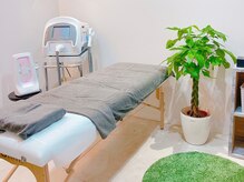 ハグ(hug)の雰囲気（施術ルームです♪リラックスしてお過ごし下さいね。）