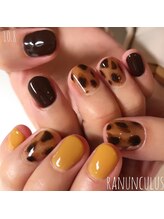 ラナンキュラス(Ranunculus)/ニュアンス アニマルちゃん♪