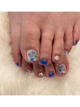 トータルサロン 白べぇーっ プラス/☆夏フラワーフット☆