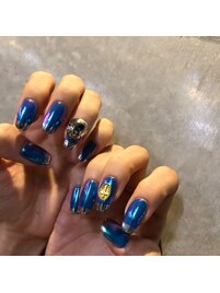 ツヤツヤブルーオーロラネイル♪