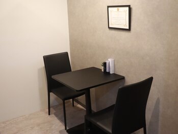 メンズ スリーク(Men's SLEEK)/カウンセリングルーム