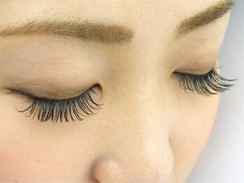 ヴェルデエステティック 上大岡店/瞳力アップ!!エクステ