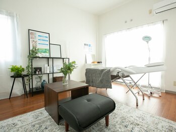 エムスリー(m3)/店内の様子