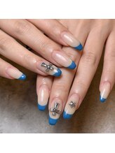 アール(R)/カラーフレンチネイル