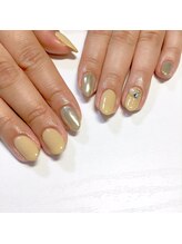 テラックス/ベージュミラーネイル