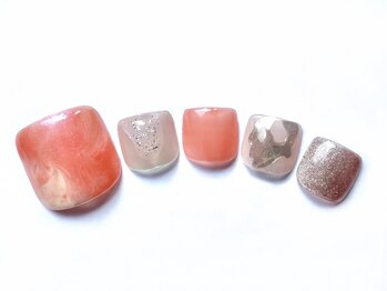 エリクサーネイル 心斎橋(Elixir Nail)/フット　やり放題／クーポン使用