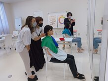 ブリエ(Briller)の雰囲気（昔の診断は古い？進化しているカラー診断を是非ご体感下さい！）