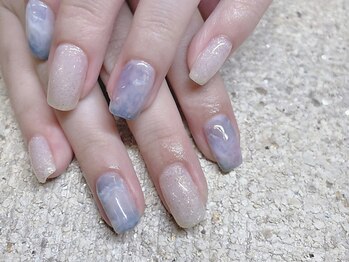 サロン ニンナ(salon Ninna)の写真/【持込OK！】高い再現性で貴女の理想の指先に☆お手元の美しさを最大限に引き出すネイルで好感度もUP!!