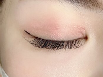 Kamie-nico-【まつげパーマ/パリジェンヌ/アイブロウ/パリエク/LED】/