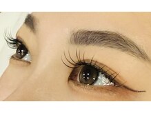 リスドーレ(Lys dor'e)/フラットラッシュ　LEDエクステ