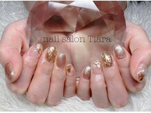 ティアラ(Tiara)/ニュアンスネイル