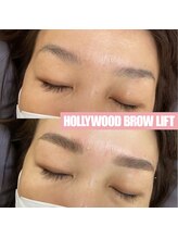 アティランス(ATTIRANCE)/【ハリウッドブロウリフト】