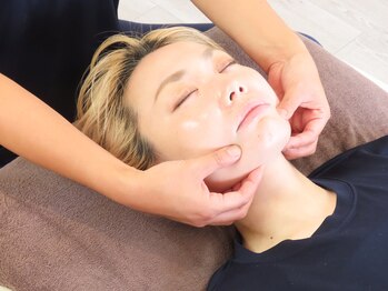 リバイブ 五反田店(REVIVE)/エラ頬張り/左右差輪郭【小顔】