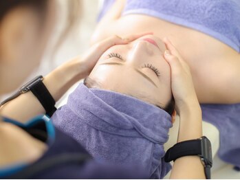 ナチュラル ユース(Natural youth)/小顔やエイジングケアに最適！！