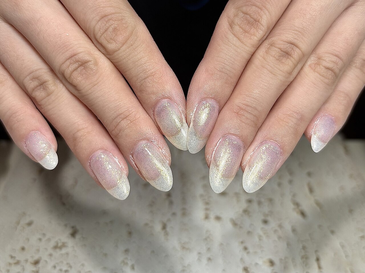 2026年春トレンド】ホワイト ワンカラー ハンドのネイルデザイン集