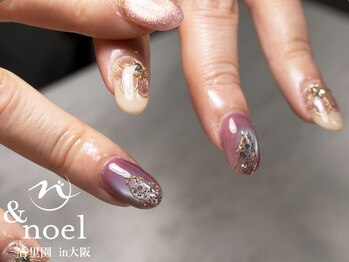 ノエル(Noel)/ミラーフラワーネイル