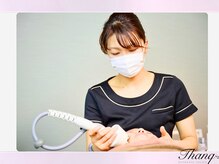 サンク(Thanq)/高周波RFと筋肉刺激のたるみケア