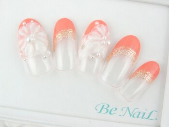 ビーネイル(Be NaiL)/オレンジ手書きフラワーネイル