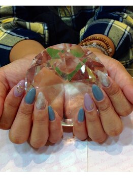 エスフィーネイルサロン ブリーユ(Esfy nailsalon Brille)/ショートスカルプ