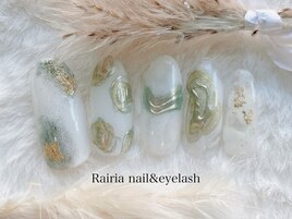 白×金ニュアンス