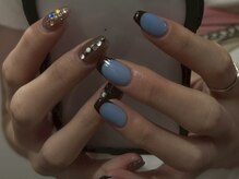 クルネ(QULNE)/バイカラーフレンチ/ブラウン