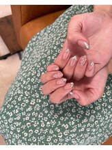 ユージューネイルルーム(UJU nail room)/ガラスフレンチスワロドット