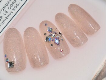 カイネイルズ(Kainails.)の写真/【自爪に優しい施術◎】完全に削り取らないフィルイン技法で爪の負担軽減！お休みせずネイルを楽しめる◇