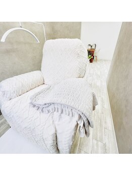 アイスタイル ビビ(Eye Style BiBi)/