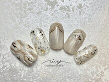 アイヴィー(IVY)/ホワイト/タイル柄/ミラー