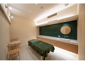 エクシーズラボ(EXSEEDS Lab)/ROOM01-03