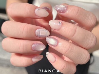 ビアンカ 新宿西口店(Bianca)の写真/思わず自慢したくなるような特別ネイル♪ステキ女子は指先から◎特別な日に映えるネイルはお任せ!
